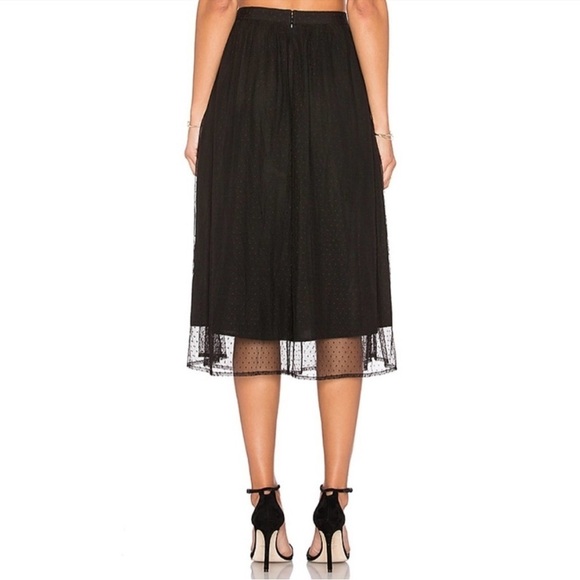 NWOT REVOLVE LOVERS & FRIENDS Sebastian Skirt Black S - Picture 4 of 11